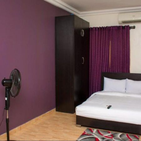 Esporta Suites Yaba Лагос Экстерьер фото