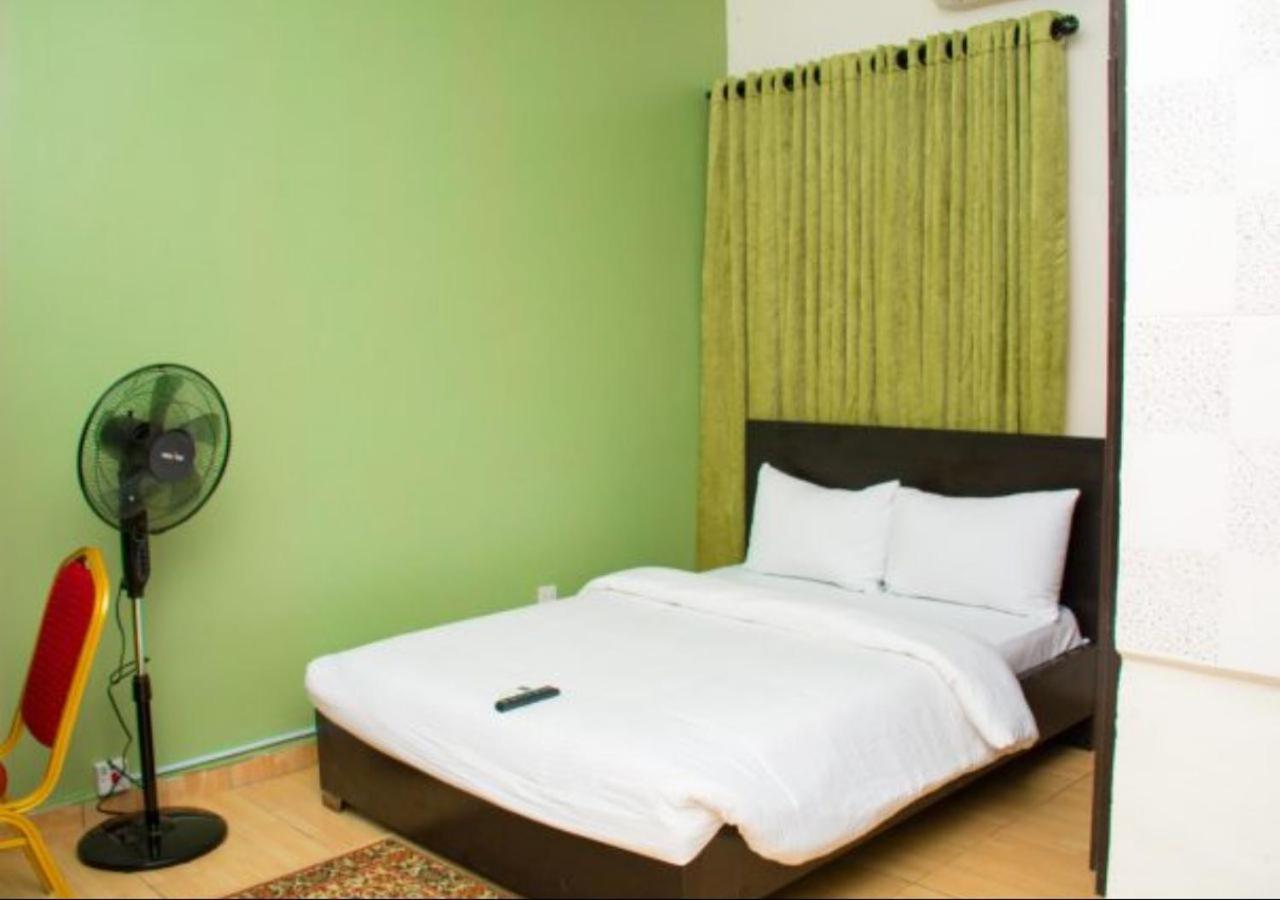 Esporta Suites Yaba Лагос Экстерьер фото